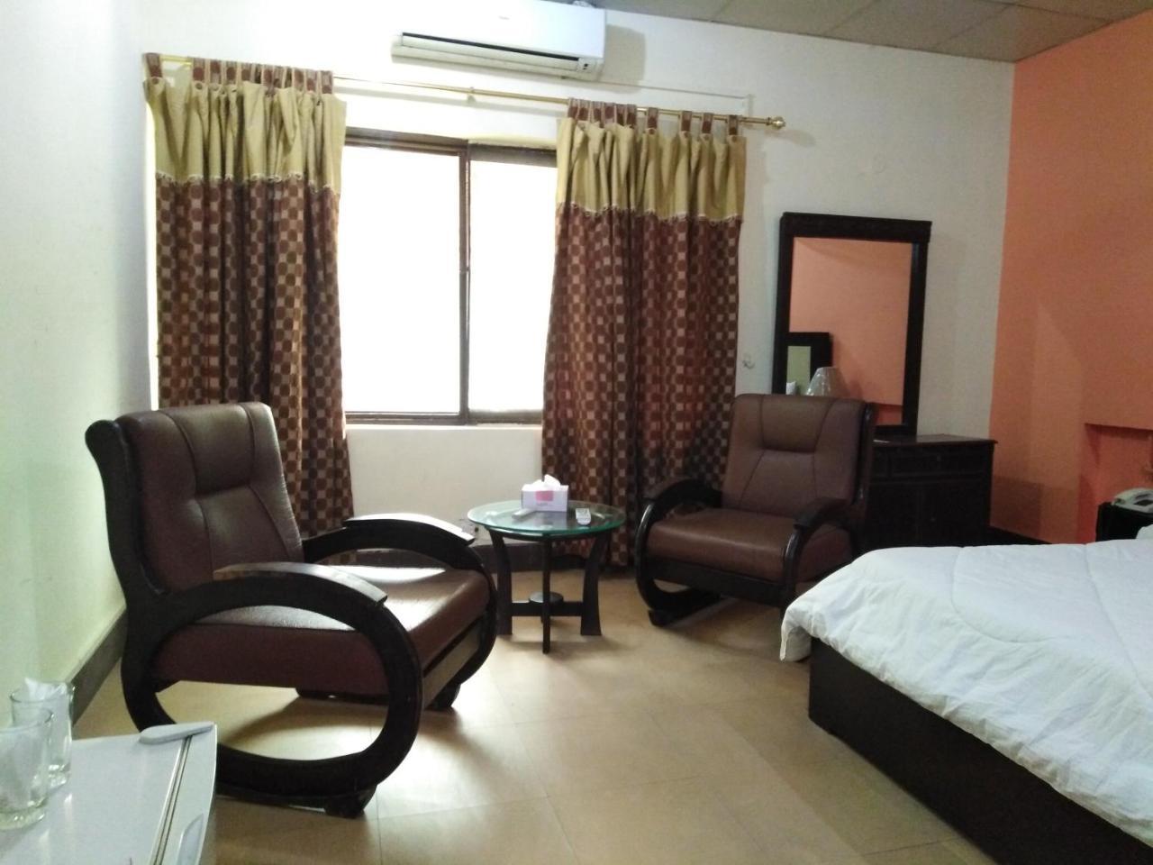Amyl'S Garden Guest House Ισλαμαμπάντ Εξωτερικό φωτογραφία